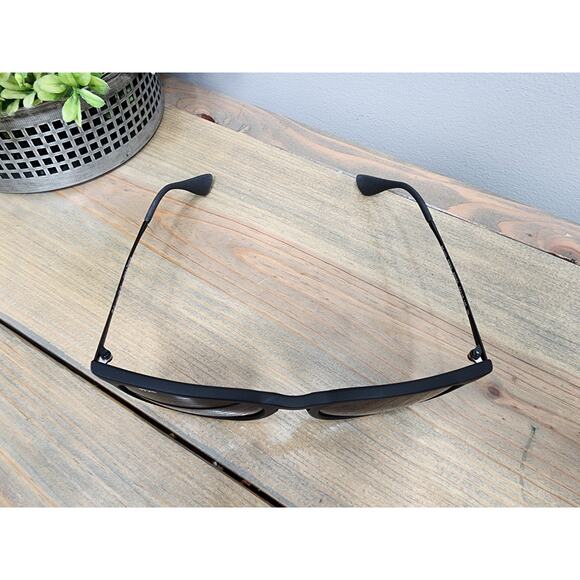 Ray-Ban Erika Color Mix ORB 4171 Sunglasses Black Grey Gradient Polarized NEW - Picture 2 of 5